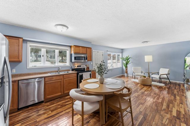 4928 4th Street NE, Columbia Heights, MN 55421