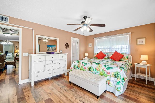 329 Markham O, Deerfield Beach, FL 33442