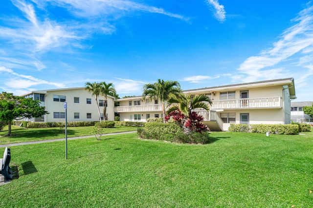 329 Markham O, Deerfield Beach, FL 33442