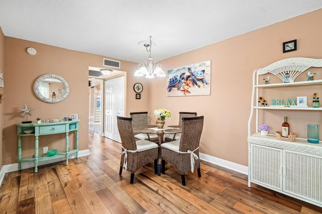 329 Markham O, Deerfield Beach, FL 33442