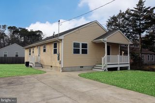 28 DOLPHIN WAY, Waretown, NJ 08758