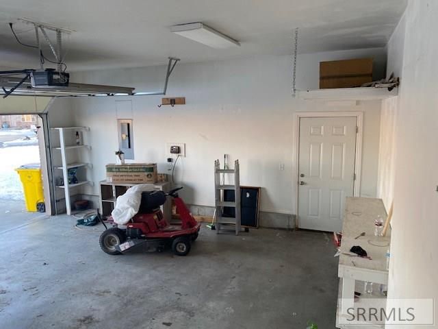 5 N Oak Circle, Rigby, ID 83442