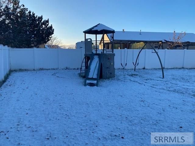 5 N Oak Circle, Rigby, ID 83442