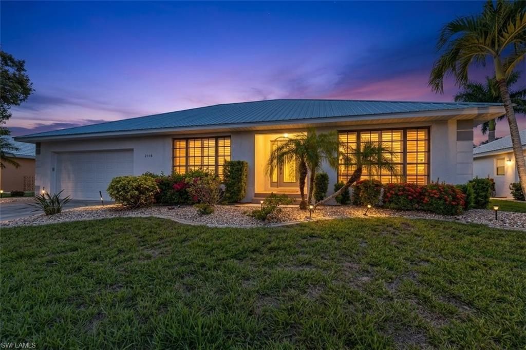 2718 Saint Thomas DR, PUNTA GORDA, FL 33950 — photo 2