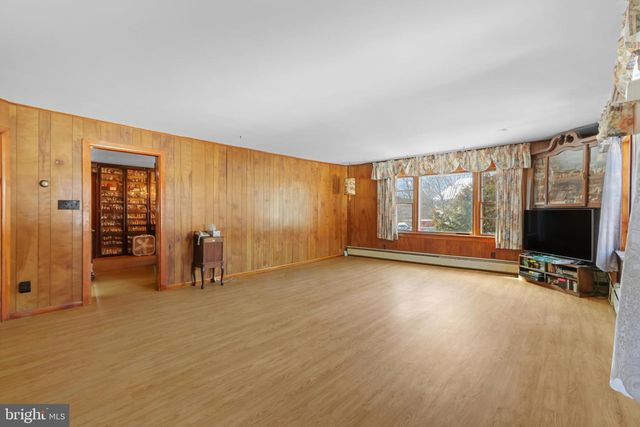 2115 W MAIN ST, Stroudsburg, PA 18360