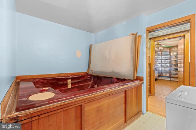 2115 W MAIN ST, Stroudsburg, PA 18360