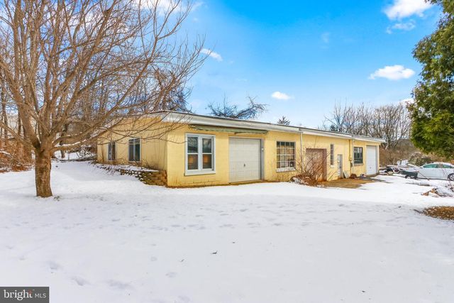 2115 W MAIN ST, Stroudsburg, PA 18360