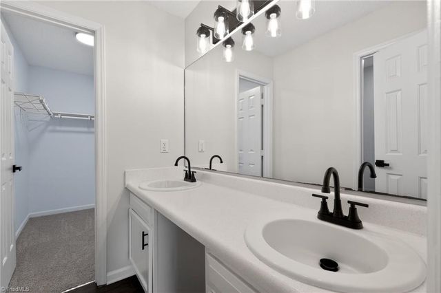 3109 Iris Place, Greensboro, NC 27405