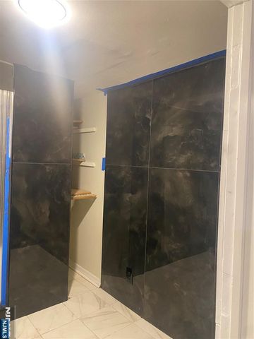 189 Duane Street, Orange, NJ 07050