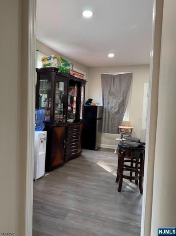 189 Duane Street, Orange, NJ 07050