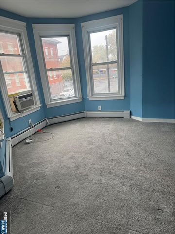 189 Duane Street, Orange, NJ 07050