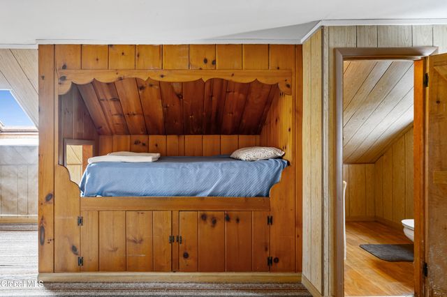 5 Glenbrook Road, Glenville, NY 12302