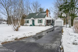 5 Glenbrook Road, Glenville, NY 12302