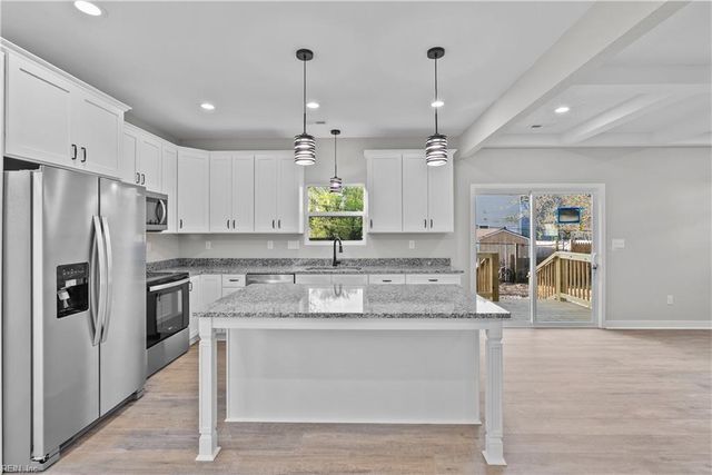 1330 25th ST, Newport News, VA 23607