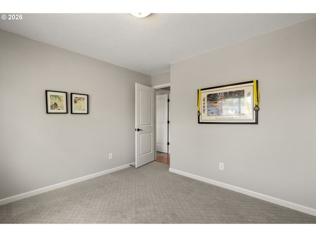 2471 Ne LINDSEY Dr, Hillsboro, OR 97124