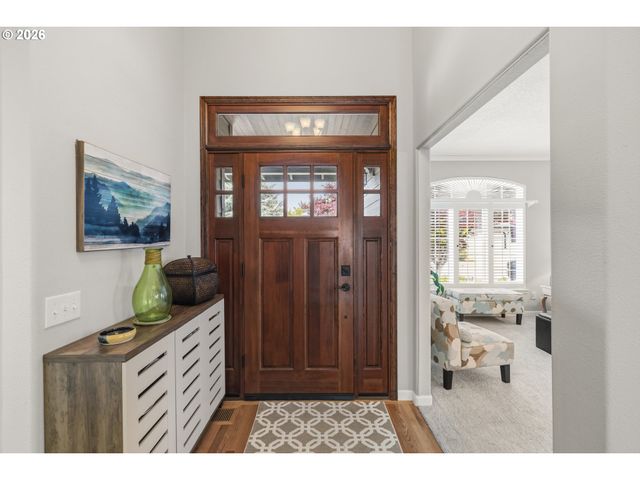 2471 Ne LINDSEY Dr, Hillsboro, OR 97124