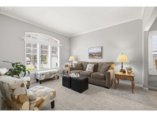 2471 Ne LINDSEY Dr, Hillsboro, OR 97124