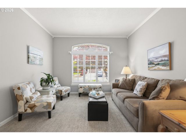 2471 Ne LINDSEY Dr, Hillsboro, OR 97124