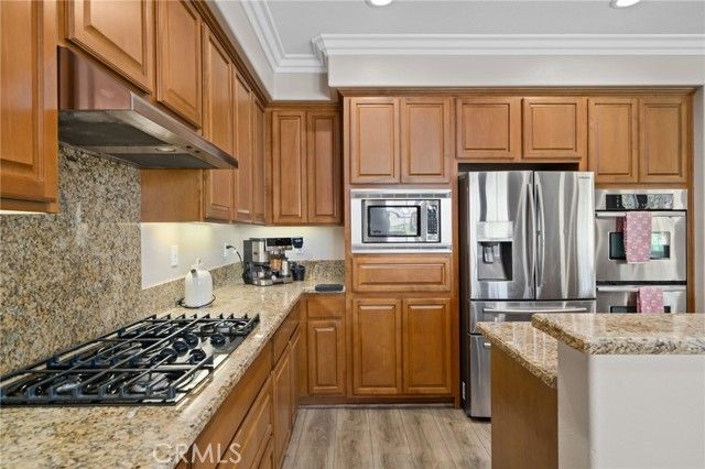 14215 Rolling Stream Place, Eastvale, CA 92880