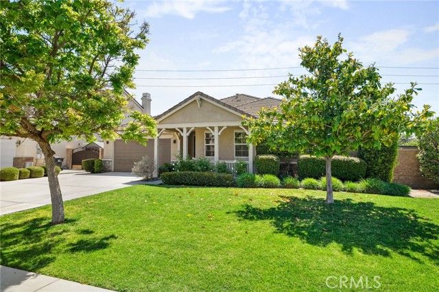 14215 Rolling Stream Place, Eastvale, CA 92880