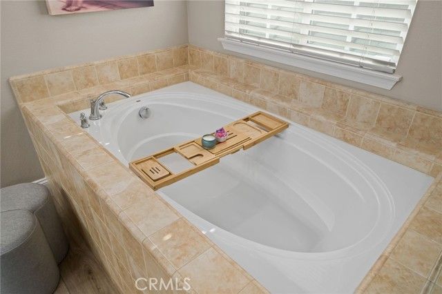 14215 Rolling Stream Place, Eastvale, CA 92880