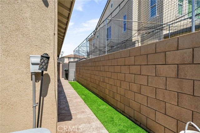 14215 Rolling Stream Place, Eastvale, CA 92880