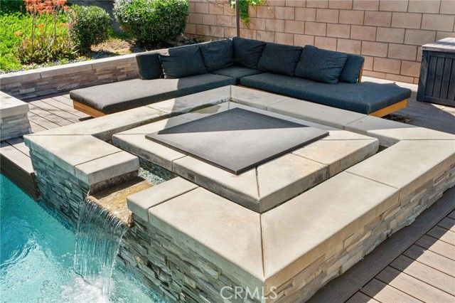 14215 Rolling Stream Place, Eastvale, CA 92880