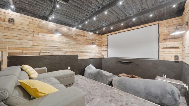 210 Hiwassee Drive NE, Charleston, TN 37310