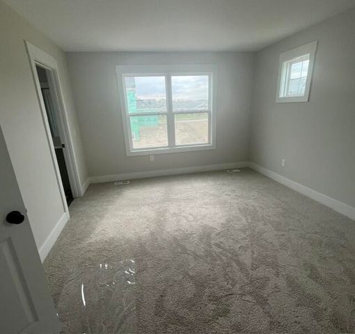 670 Lincoln Lawns Drive Nw, City Of Walker, MI 49534