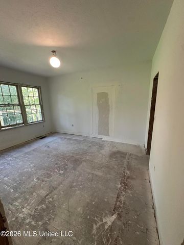 1051 Monroe Street, Jackson, MS 39202