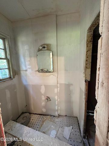 1051 Monroe Street, Jackson, MS 39202