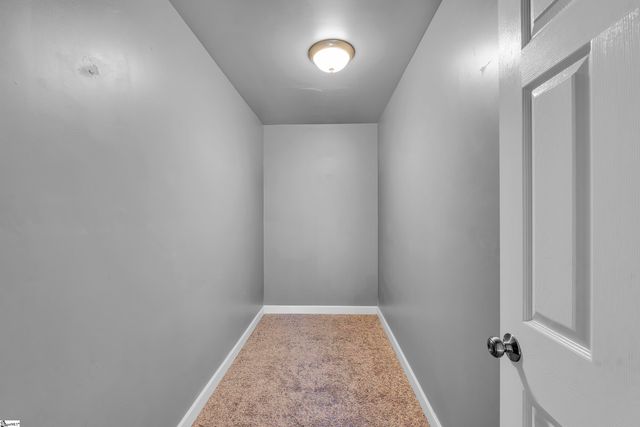 912 Still Spring Run, Inman, SC 29349