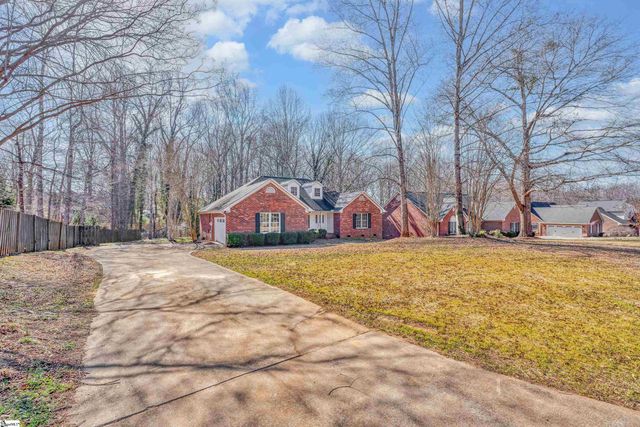 912 Still Spring Run, Inman, SC 29349