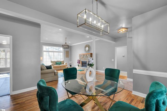 912 Still Spring Run, Inman, SC 29349