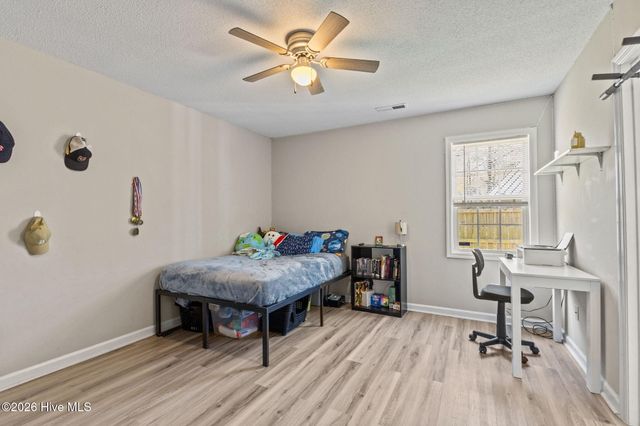 229 Gray Fox Run, Hubert, NC 28539