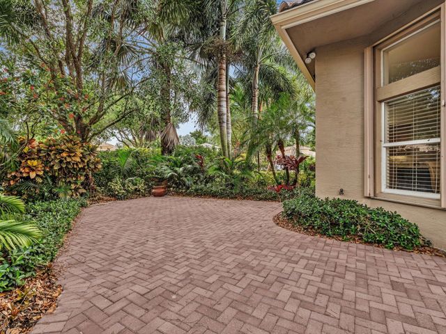7191 Corning Circle, Boynton Beach, FL 33437