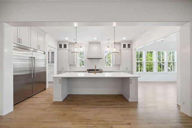 230 River Oak Drive, Mount Pleasant, SC 29464