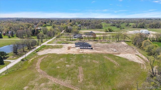 4025 Taft Road, Bruce Township, MI 48065
