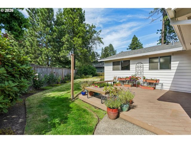 10275 Sw CYNTHIA St, Beaverton, OR 97008