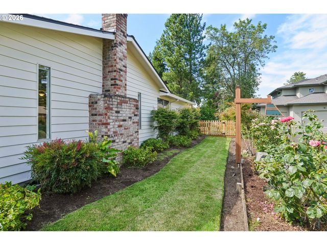 10275 Sw CYNTHIA St, Beaverton, OR 97008