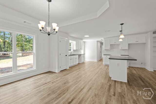 221 Meagan Street 72, Statham, GA 30666