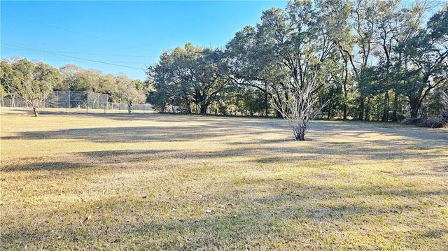 7251 Two Mile Road, Irvington, AL 36544