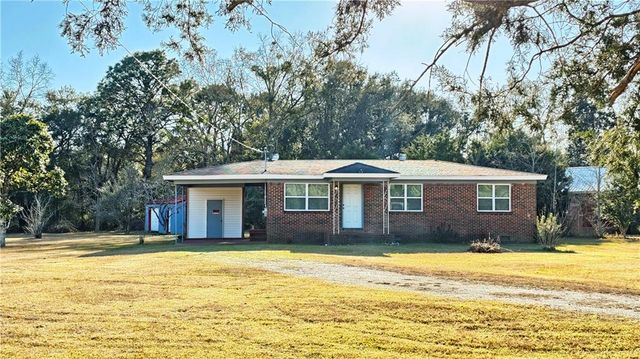 7251 Two Mile Road, Irvington, AL 36544
