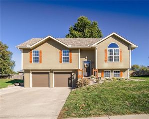 804 Southbrook Parkway, Kearney, MO 64060