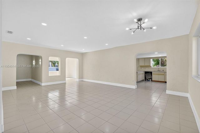 1721 S Treasure Dr, North Bay Village, FL 33141