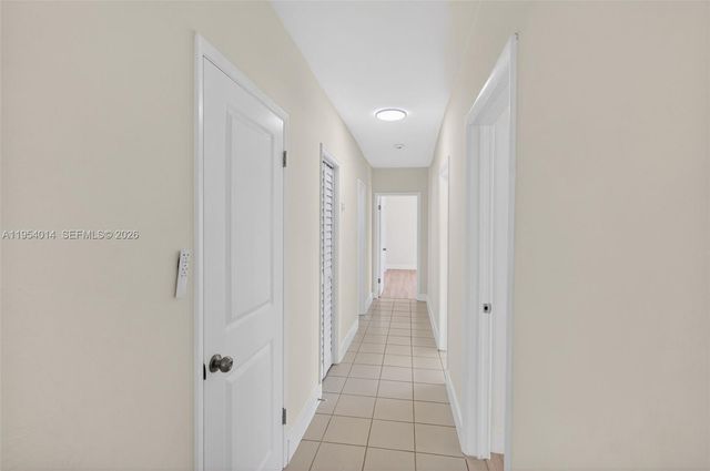 1721 S Treasure Dr, North Bay Village, FL 33141