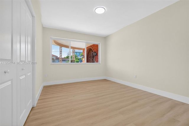 1721 S Treasure Dr, North Bay Village, FL 33141