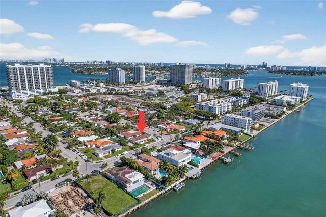 1721 S Treasure Dr, North Bay Village, FL 33141