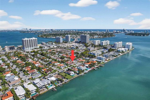 1721 S Treasure Dr, North Bay Village, FL 33141