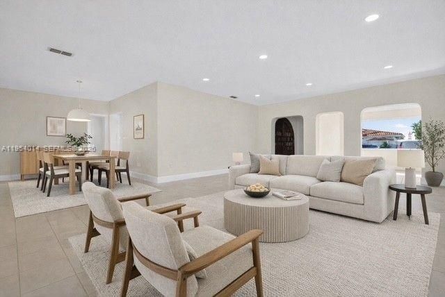 1721 S Treasure Dr, North Bay Village, FL 33141